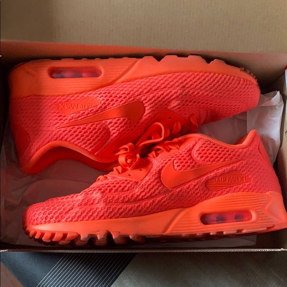 Men’s shoes